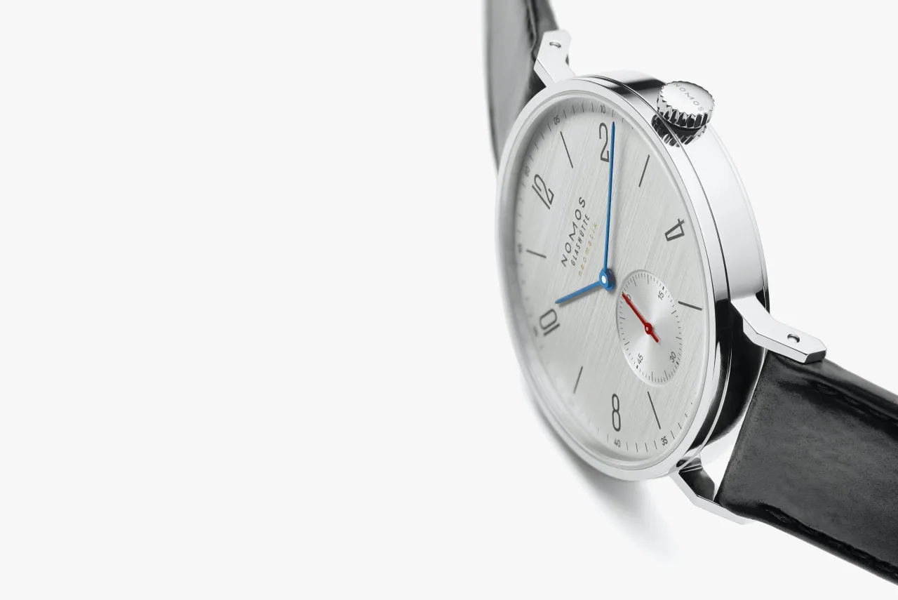 NOMOS Tangente Neomatik 39 Silvercut Otomatik 141 detay görseli 5