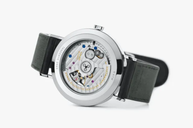 NOMOS Tangente Neomatik Platinum Gray Otomatik 144 Görsel 7
