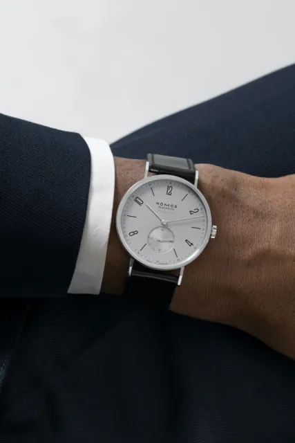 NOMOS Tangente Neomatik Platinum Gray Otomatik 144 Görsel 9