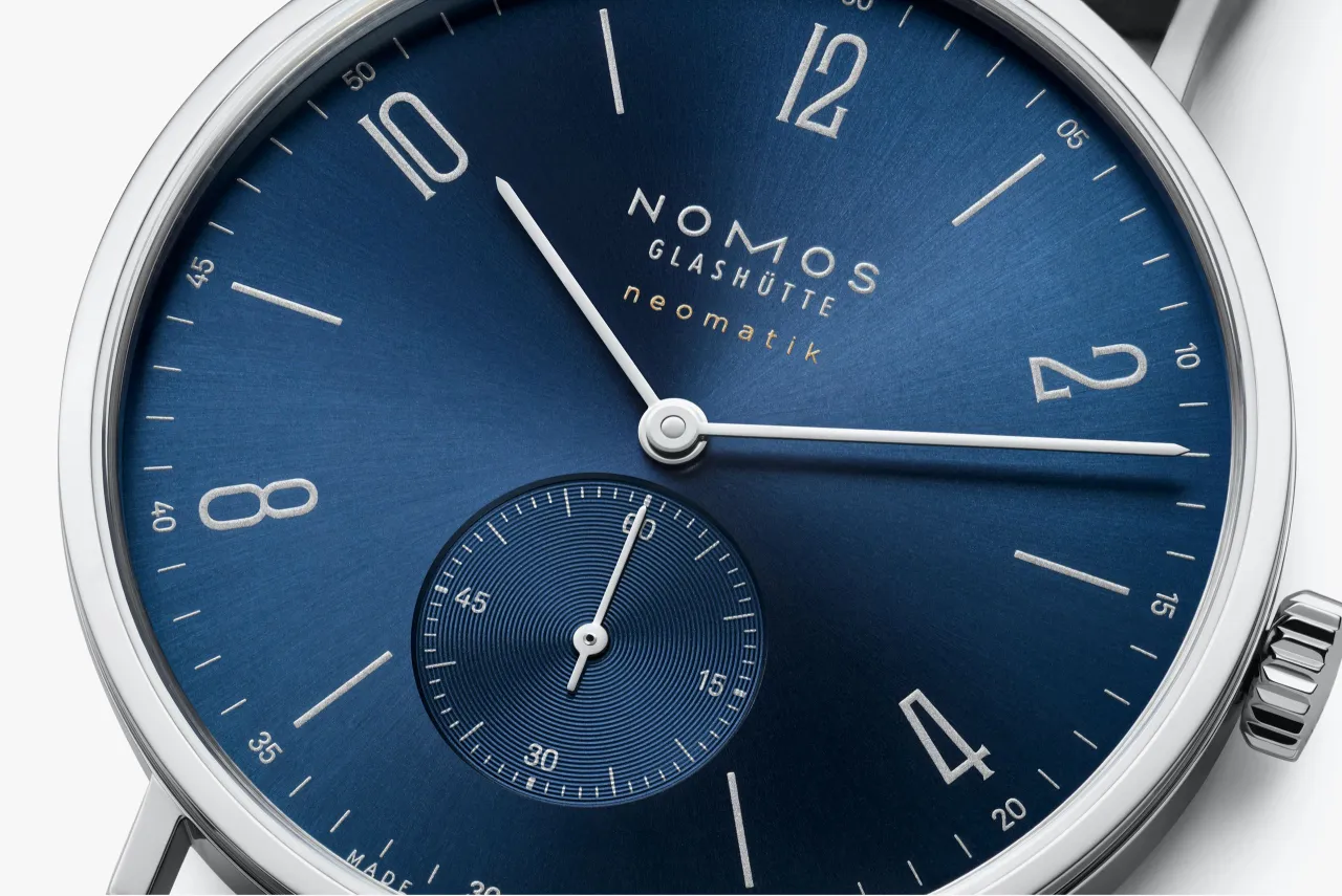 NOMOS Tangente Neomatik Blue Gold Otomatik 145 detay görseli 2
