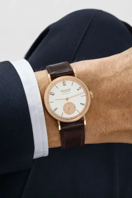 NOMOS Glashütte Tangente Rose Gold Neomatik 175 Years Watchmaking Glashütte 160S1 Görsel 8