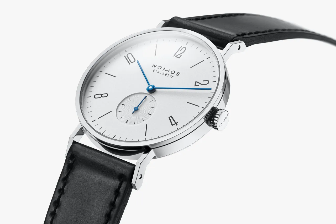 NOMOS Glashütte Tangente 38 Otomatik Beyaz 164 detay görseli 3