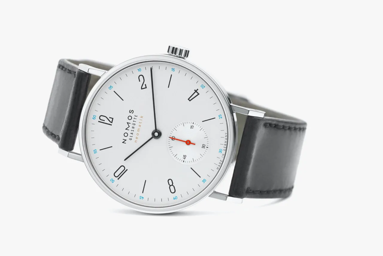 NOMOS Glashütte Tangente Neomatik Beyaz Gümüş Plaka 175 detay görseli 2