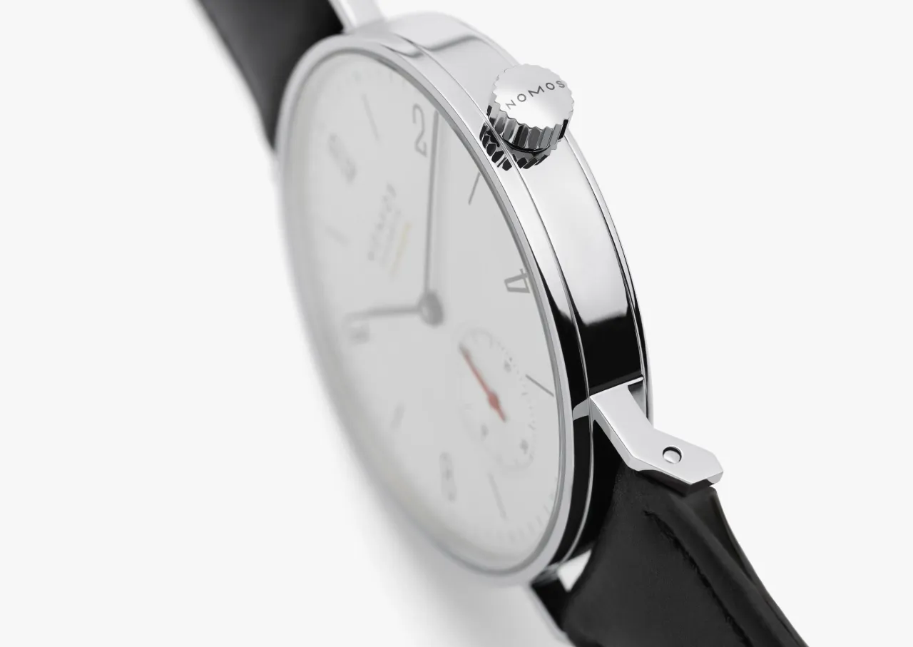 NOMOS Glashütte Tangente Neomatik Beyaz Gümüş Plaka 175 detay görseli 4