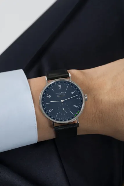 NOMOS Glashütte Tangente Neomatik 41 Update Midnight Blue 182 Görsel 7
