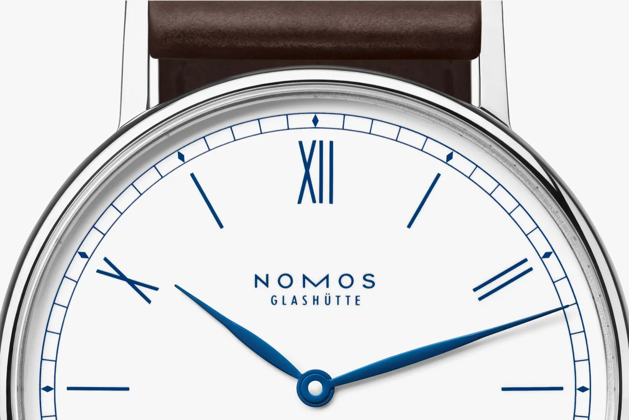 NOMOS Glashütte Ludwig Limited Edition Indigo 205S5 detay görseli 2