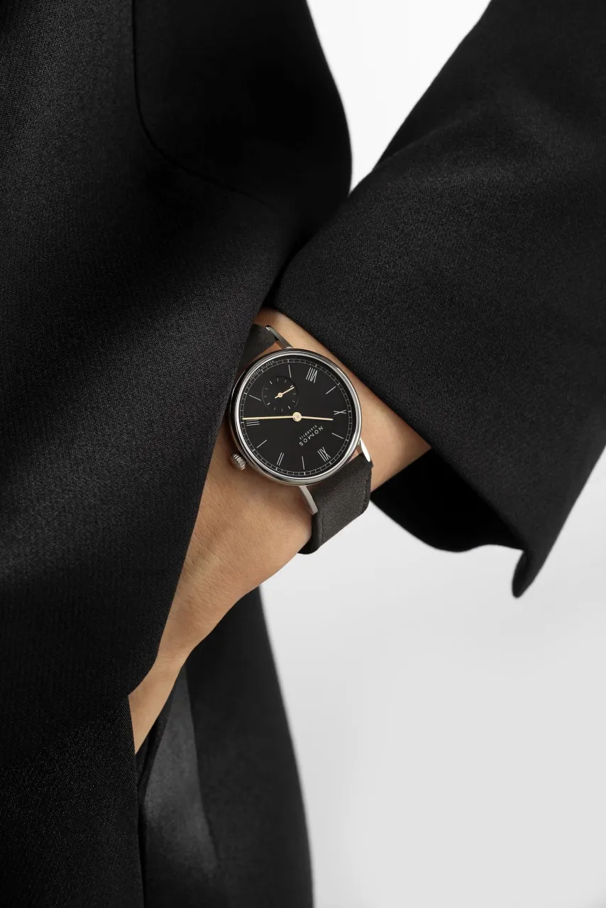 NOMOS Ludwig 33 Noir Otomatik 226 detay görseli 5