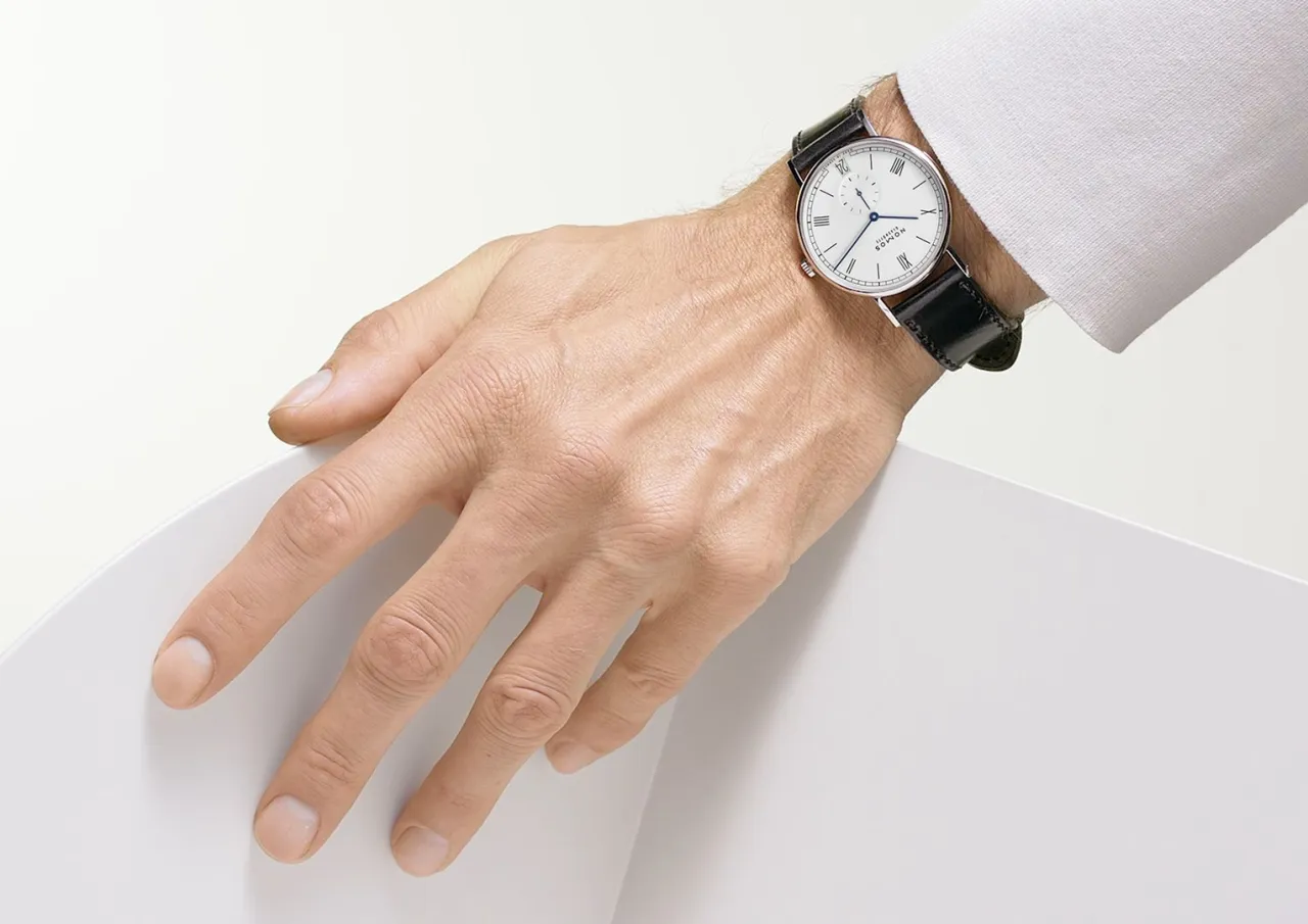NOMOS Ludwig 38 Date Otomatik 231 detay görseli 5