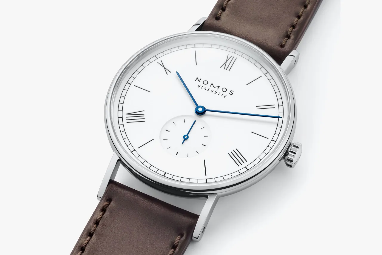 NOMOS Ludwig 38 Enamel White Otomatik 237 detay görseli 3