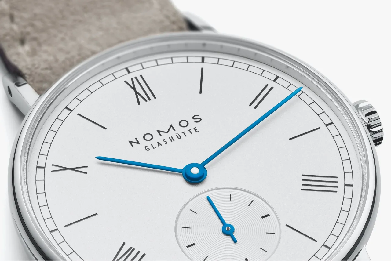 NOMOS Glashütte Ludwig 33 Otomatik Beyaz Gümüş Plaka 243 detay görseli 2