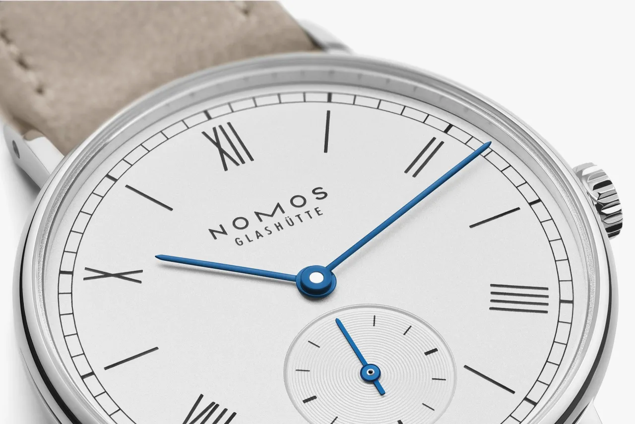 NOMOS Glashütte Ludwig 33 Otomatik Beyaz 244 detay görseli 2