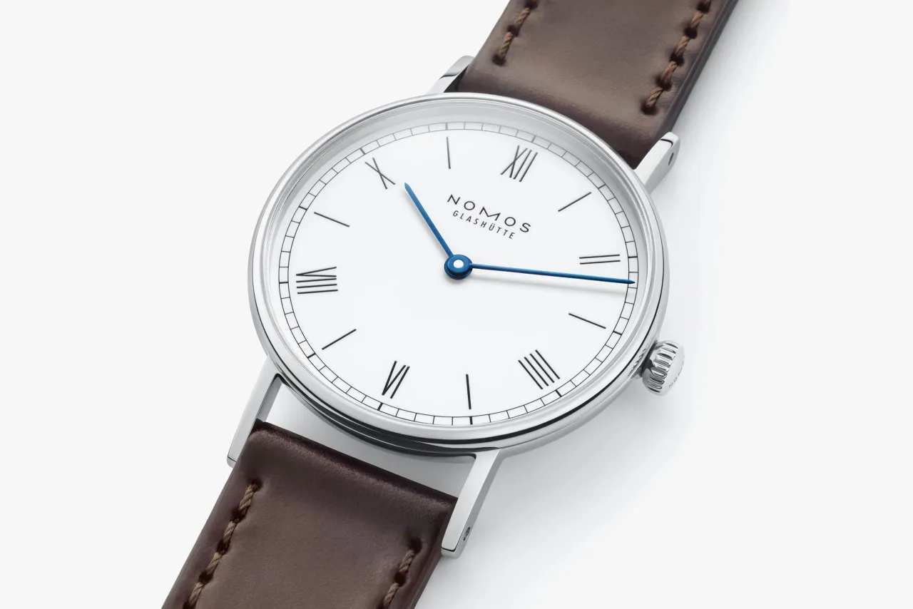NOMOS Ludwig 33 Duo Enamel White 249 detay görseli 2