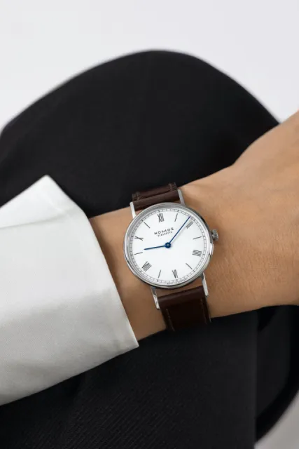 NOMOS Ludwig 33 Duo Enamel White 249 Görsel 7