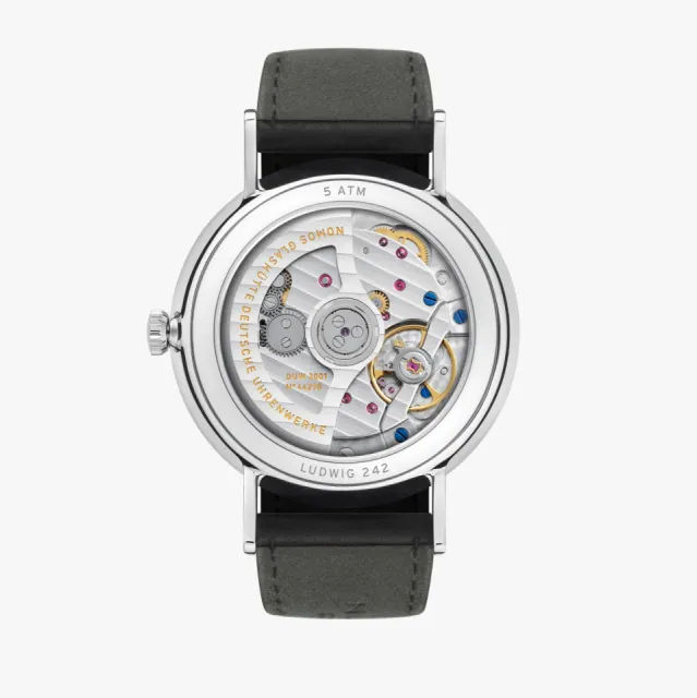 NOMOS Ludwig Neomatik 39 Otomatik 250 Görsel 2