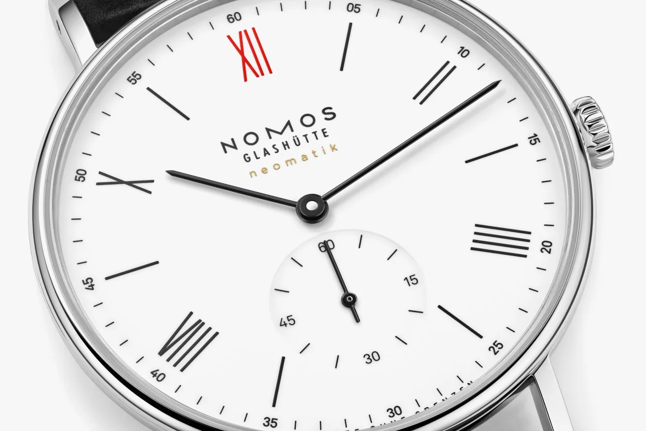 NOMOS Ludwig Neomatik 39 Enamel White Otomatik 250S2 detay görseli 3