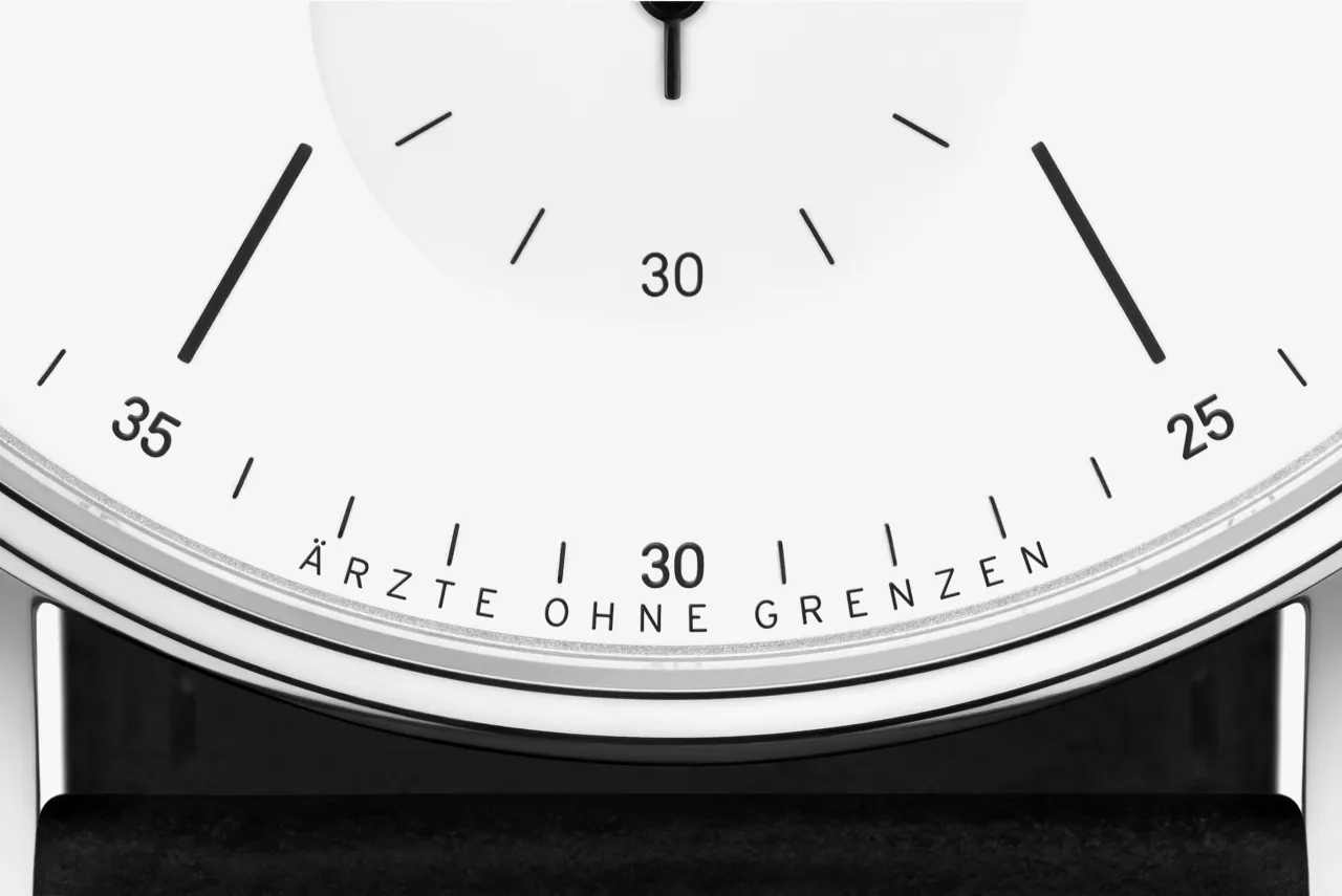 NOMOS Ludwig Neomatik 39 Enamel White Otomatik 250S2 detay görseli 5