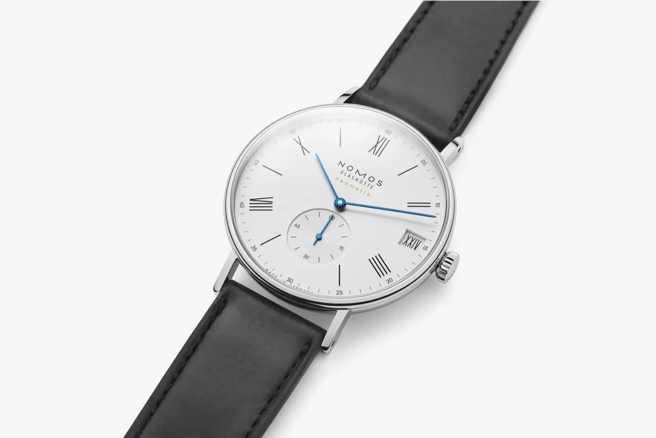 NOMOS Ludwig Neomatik 41 Date Otomatik 262 detay görseli 4