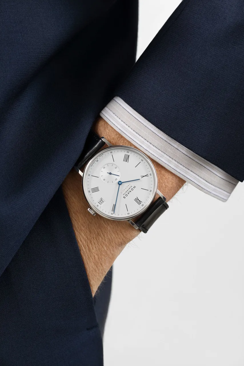NOMOS Ludwig Neomatik 41 Date Otomatik 262 detay görseli 5