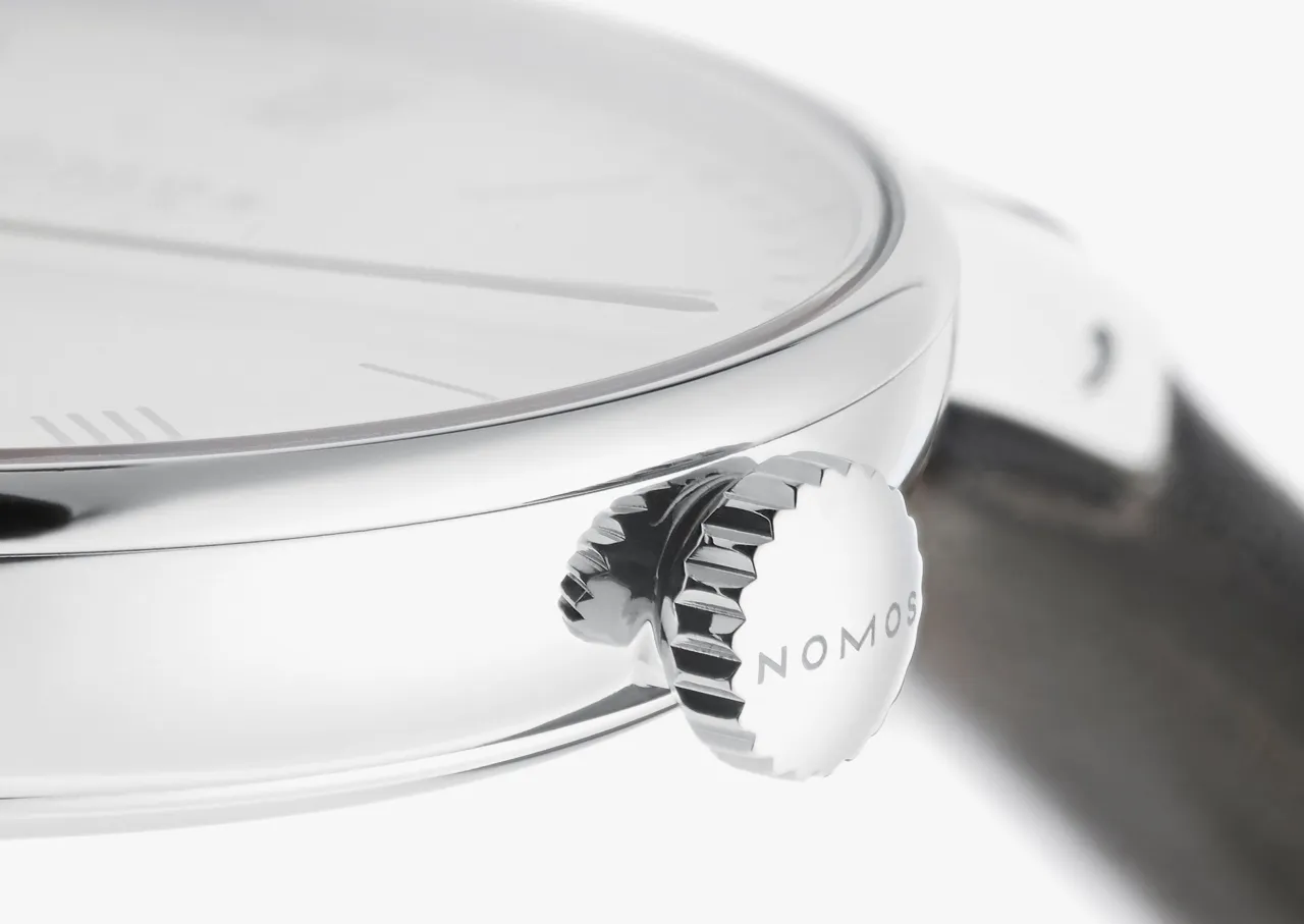 NOMOS Glashütte Ludwig Neomatik Otomatik Beyaz Gümüş 282 detay görseli 3