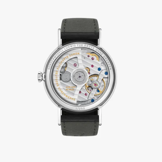 NOMOS Ludwig Neomatik Enamel White Otomatik 282S2 Görsel 2