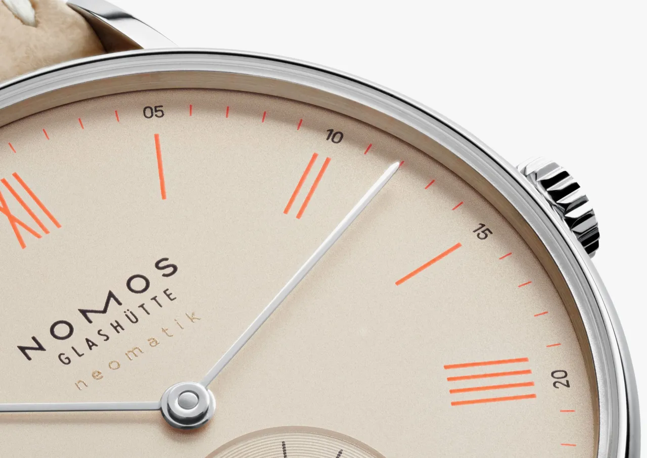 NOMOS Glashütte Ludwig Neomatik Champagne Otomatik 283 detay görseli 2