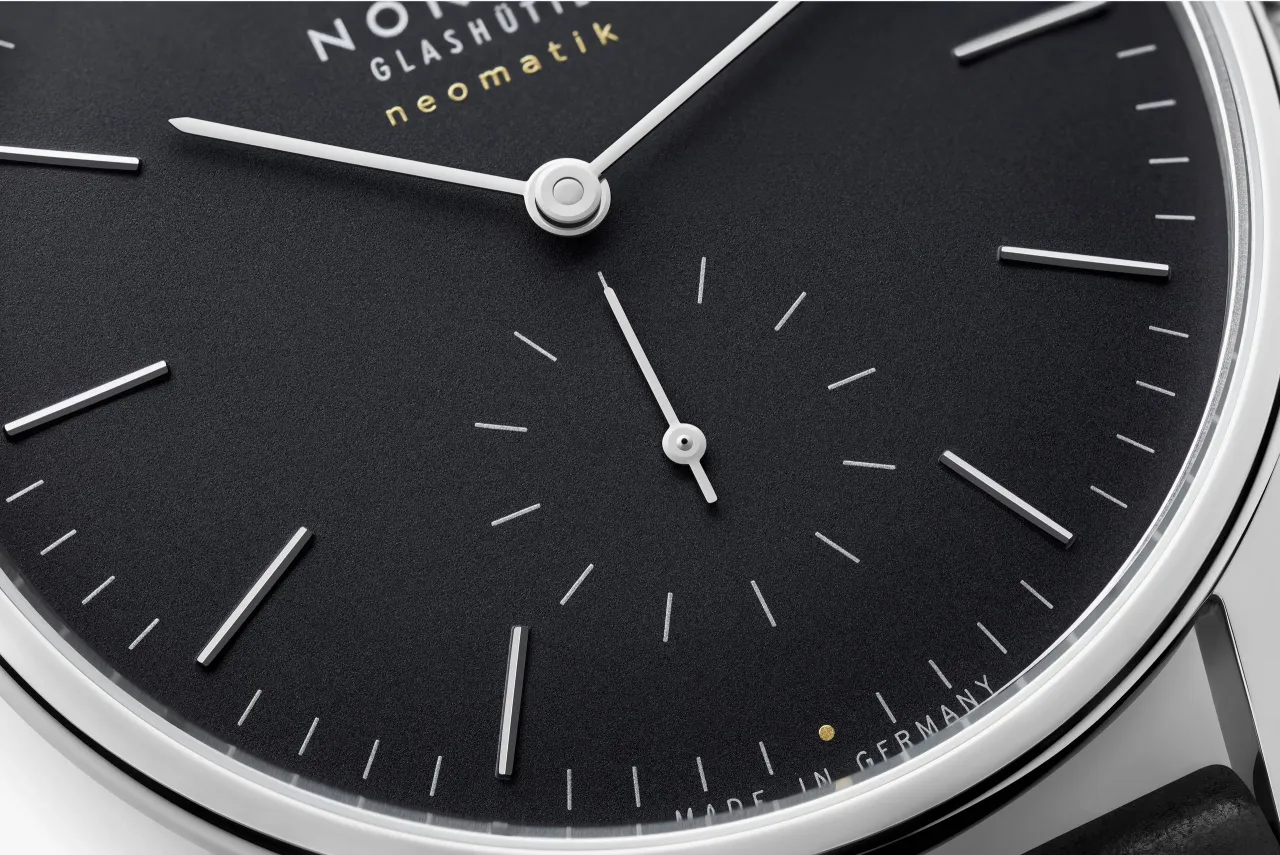 NOMOS Orion Neomatik 39 New Black Otomatik 346 detay görseli 5