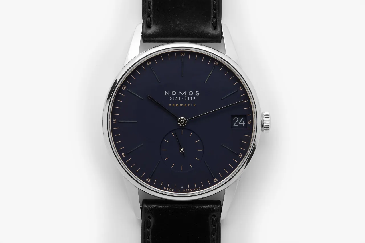 NOMOS Glashütte Orion Neomatik 41 Date Midnight Blue Otomatik 3632 detay görseli 3