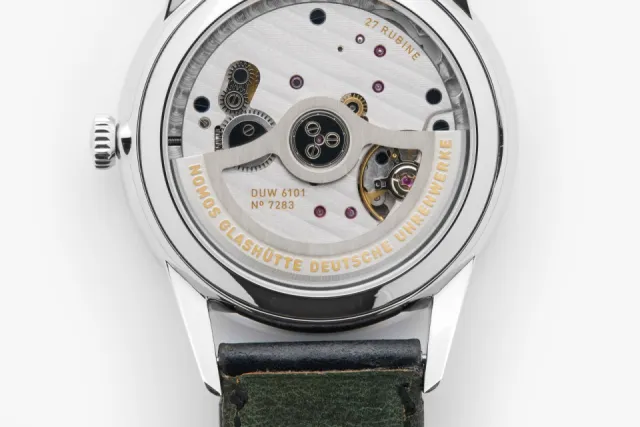 NOMOS Glashütte Orion Neomatik 41 Date Midnight Blue Otomatik 3632 Görsel 6