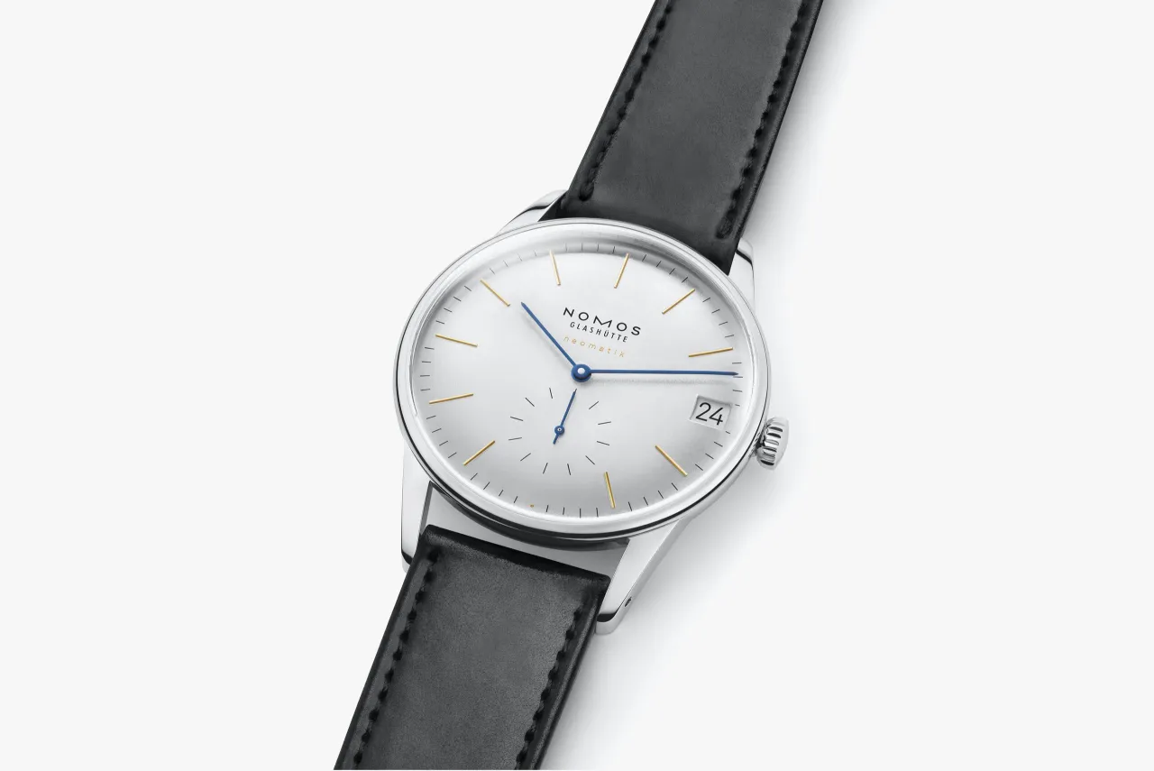NOMOS Orion Neomatik 41 Date Otomatik Beyaz Gümüş 365S1 detay görseli 2