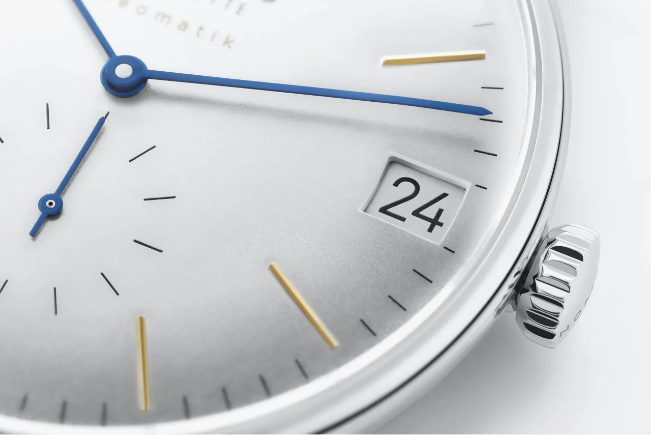 NOMOS Orion Neomatik 41 Date Otomatik Beyaz Gümüş 365S1 detay görseli 3