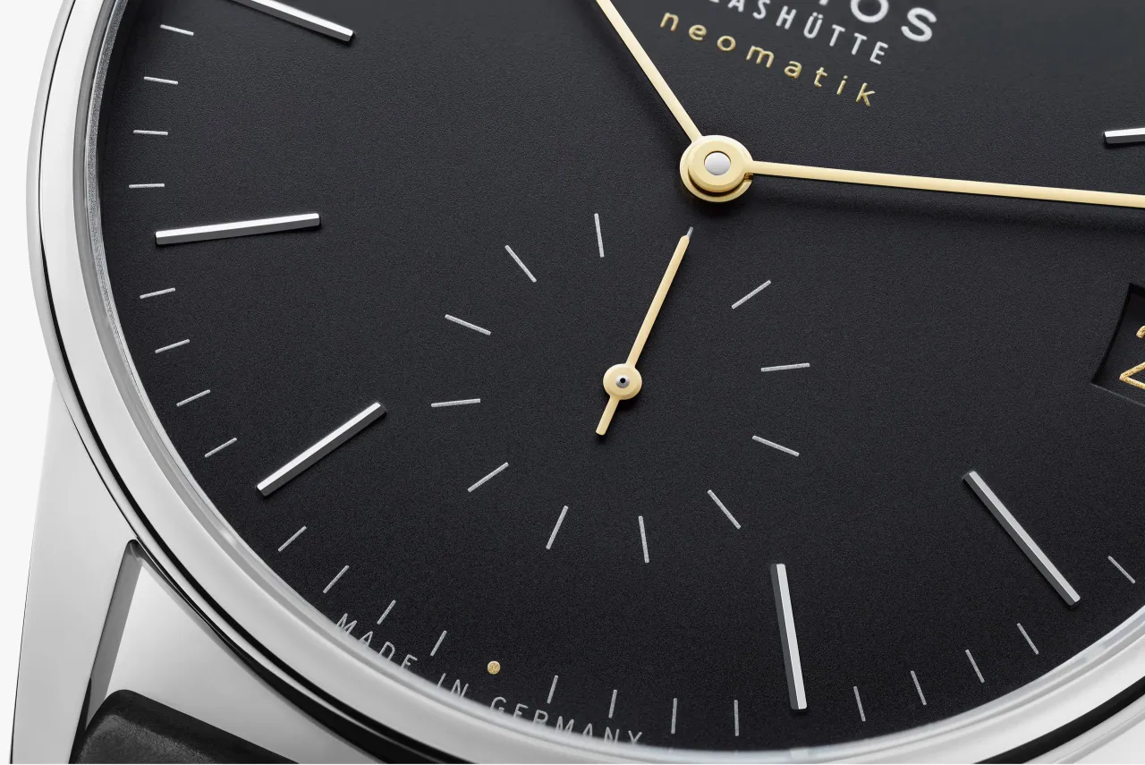 NOMOS Orion Neomatik 41 Date New Black 366 detay görseli 5