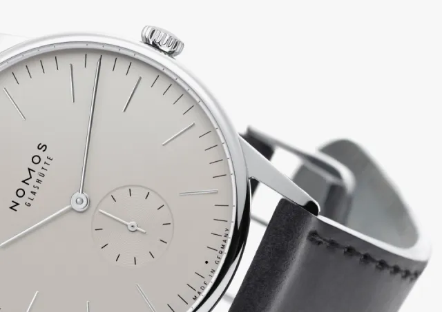 NOMOS Orion 38 Gray Otomatik 383 Görsel 5