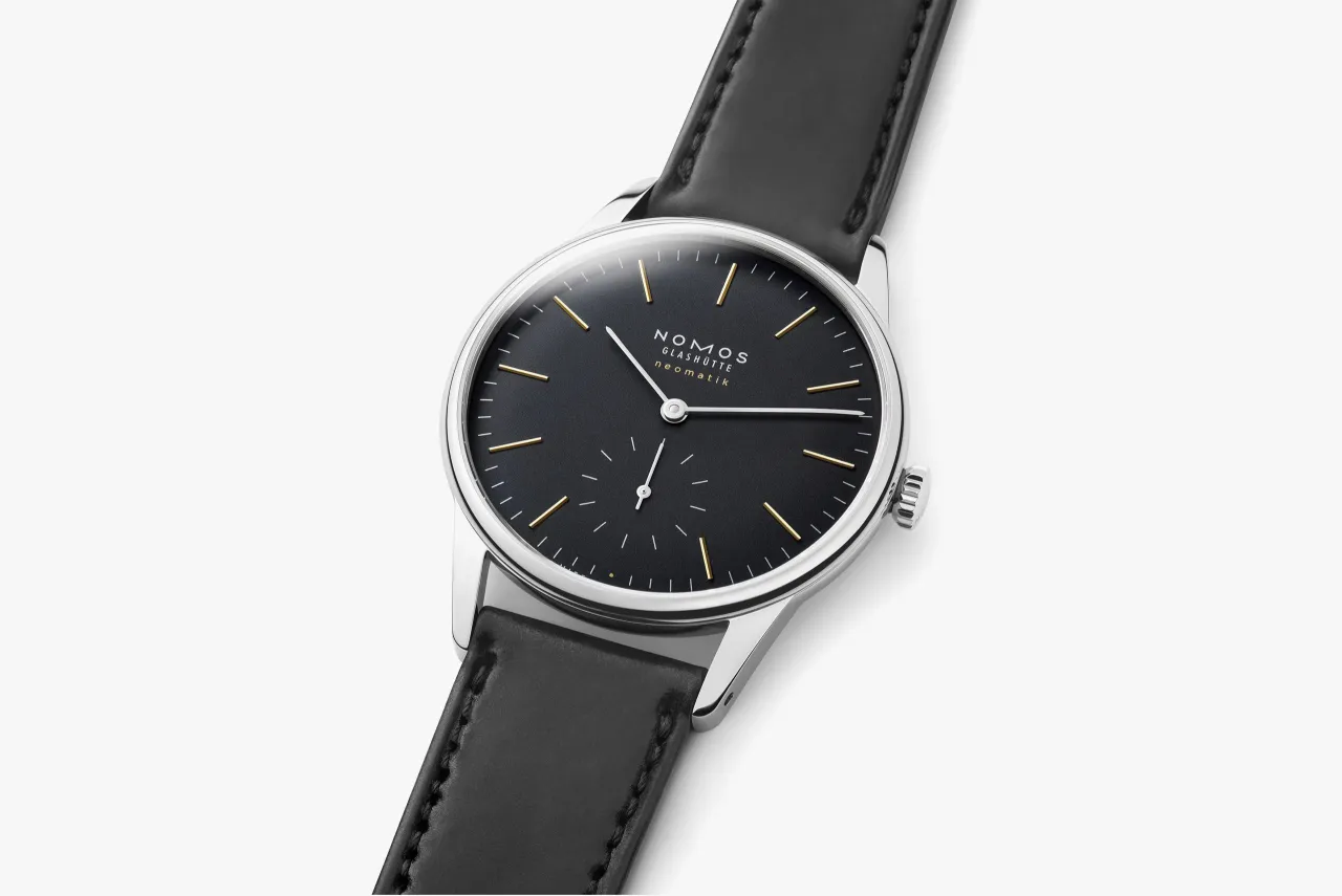 NOMOS Glashütte Orion Neomatik New Black Otomatik 396 detay görseli 4