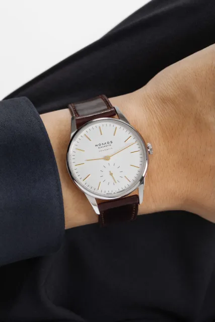 NOMOS Orion Neomatik Doré Otomatik 397 Görsel 9