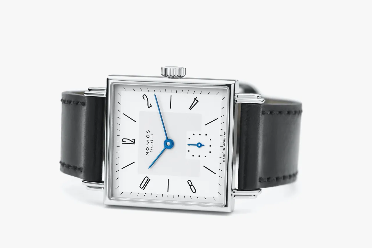 NOMOS Tetra 27 White Silver-Plated Otomatik 401 detay görseli 2