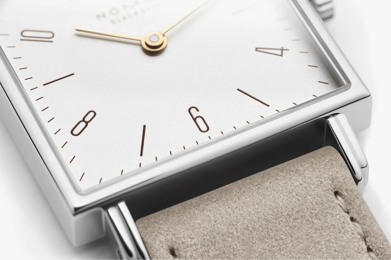 NOMOS Tetra 27 Duo Beyaz Gümüş Plaka 405 detay görseli 3