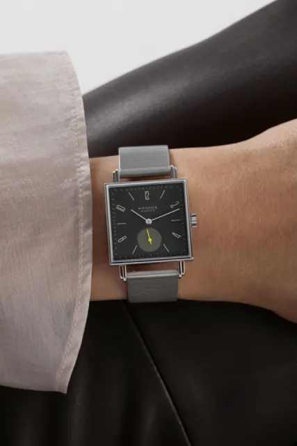 NOMOS Tetra Basalt Anthracite Otomatik 440 Görsel 9