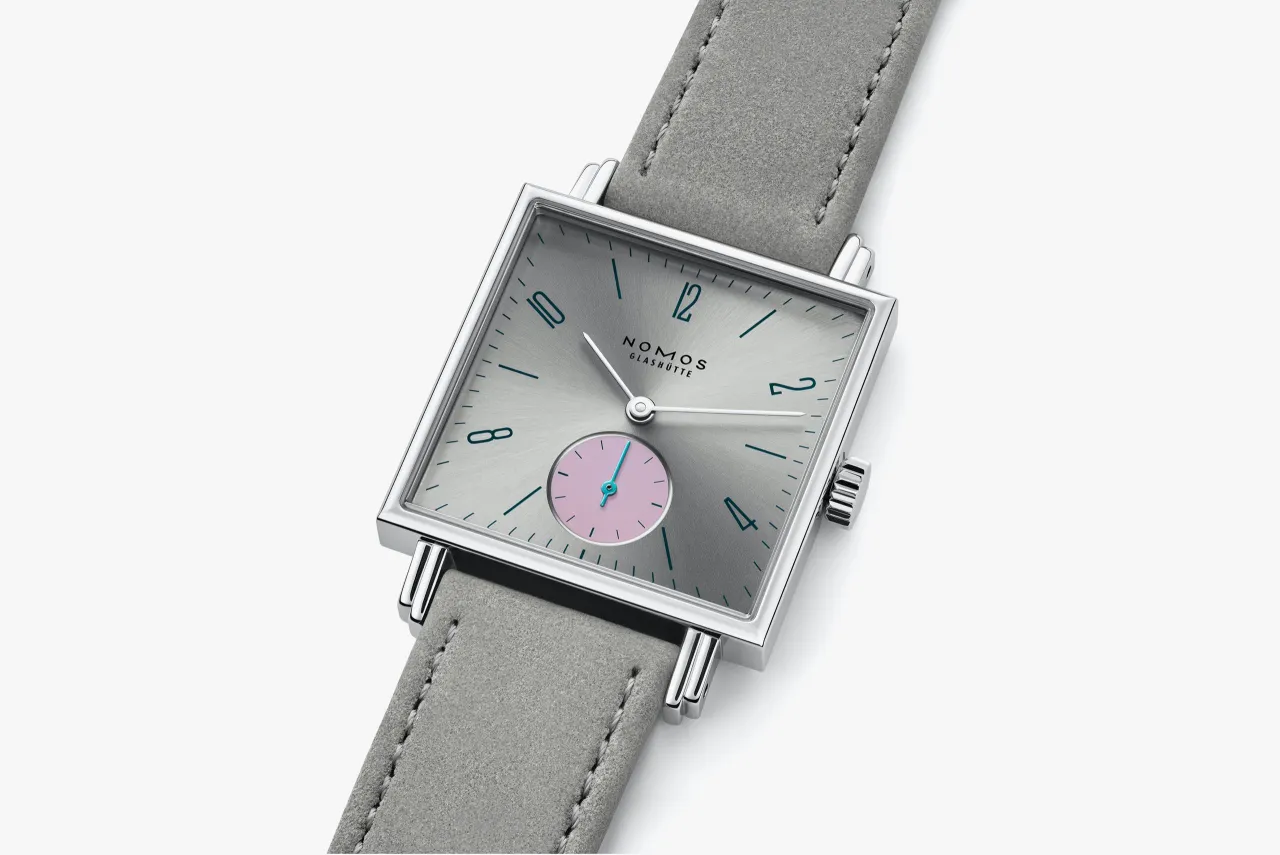 NOMOS Tetra Die Unerreichbare Otomatik 477 detay görseli 4