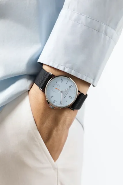 NOMOS Ahoi Neomatik 38 Date Sky Otomatik 516 Görsel 10