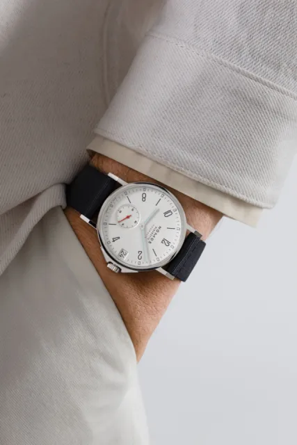 NOMOS Ahoi Neomatik 38 Date Otomatik 525SB Görsel 11