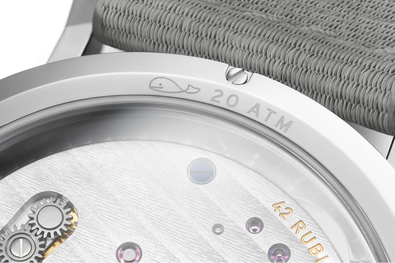 NOMOS Ahoi Neomatik 38 Date Sand 527 detay görseli 4