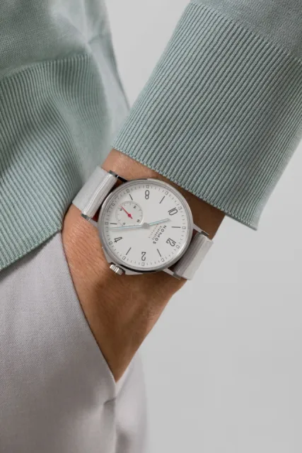 NOMOS Glashütte Ahoi Neomatik Beyaz Gümüş 560 Görsel 8