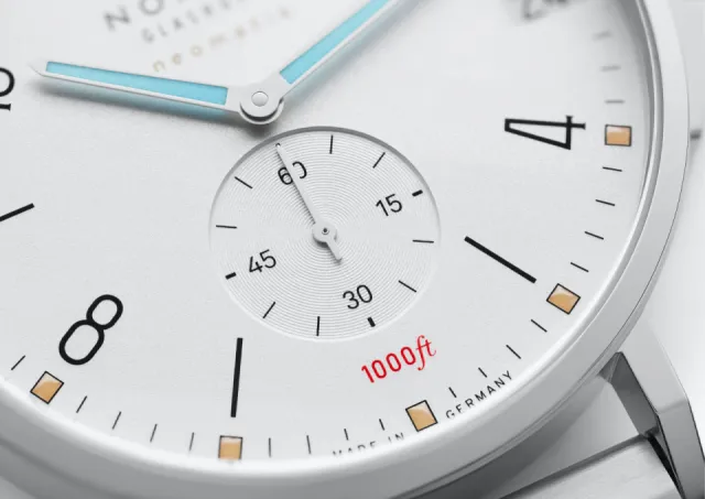 NOMOS Tangente Sport Otomatik Beyaz Gümüş Plaka 580 Görsel 4