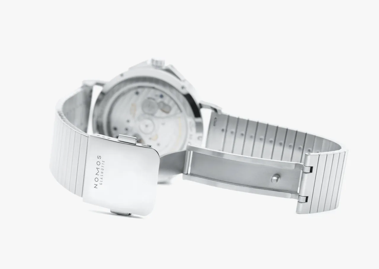 NOMOS Glashütte Tangente Sport Otomatik Marine Black 581 detay görseli 5