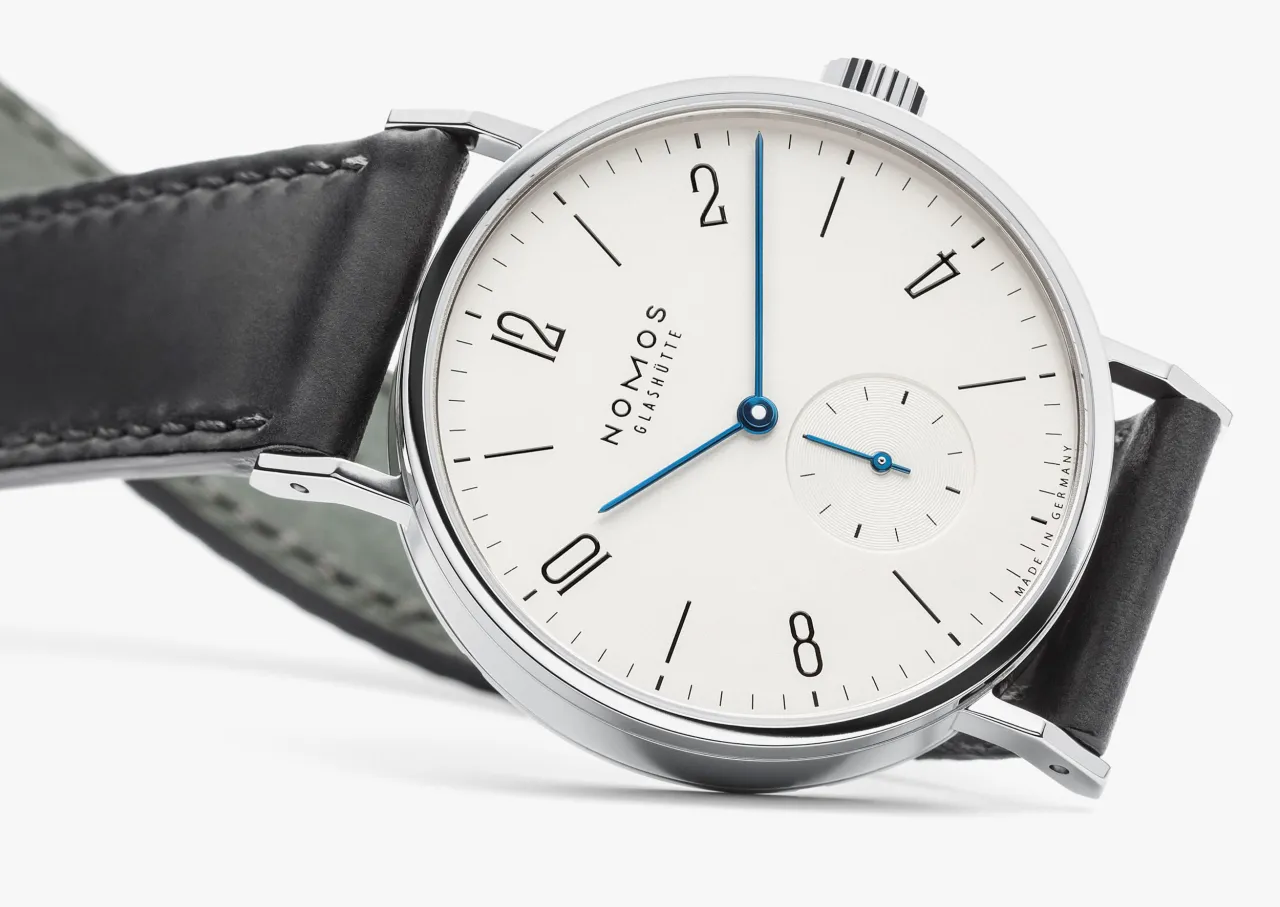 NOMOS Glashütte Tangomat Otomatik Beyaz 601 detay görseli 2