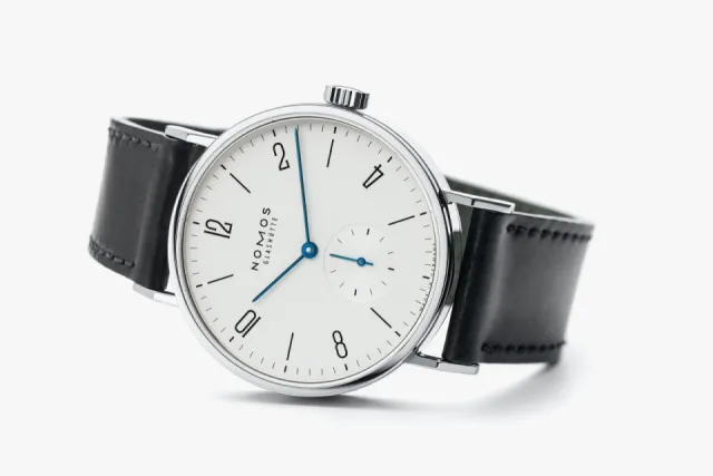 NOMOS Glashütte Tangomat Otomatik Beyaz Gümüş Plaka 641 Görsel 3