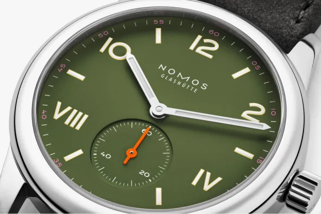 NOMOS Glashütte Club Campus All Olive Otomatik 707GB Görsel 4