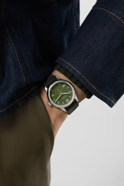 NOMOS Glashütte Club Campus All Olive Otomatik 707GB Görsel 7