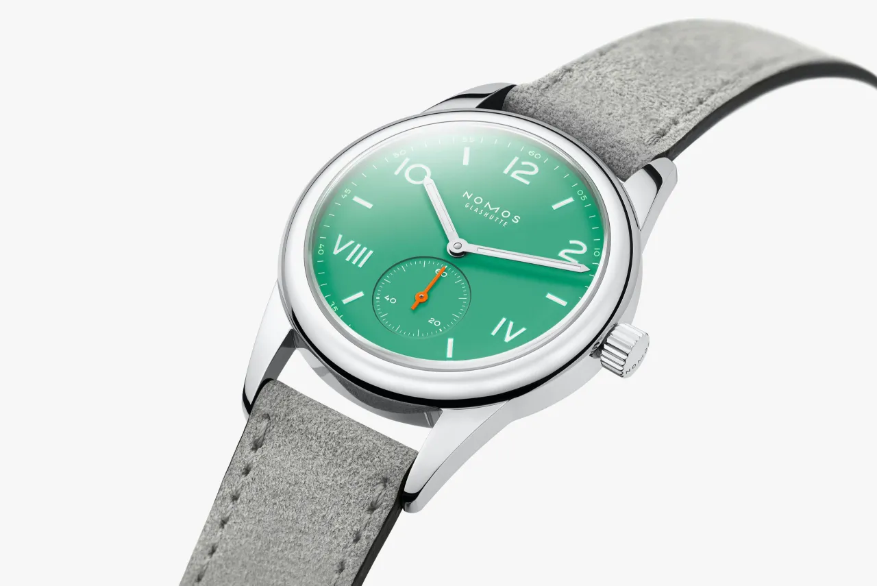 NOMOS Club Campus Electric Green Otomatik 715 detay görseli 2