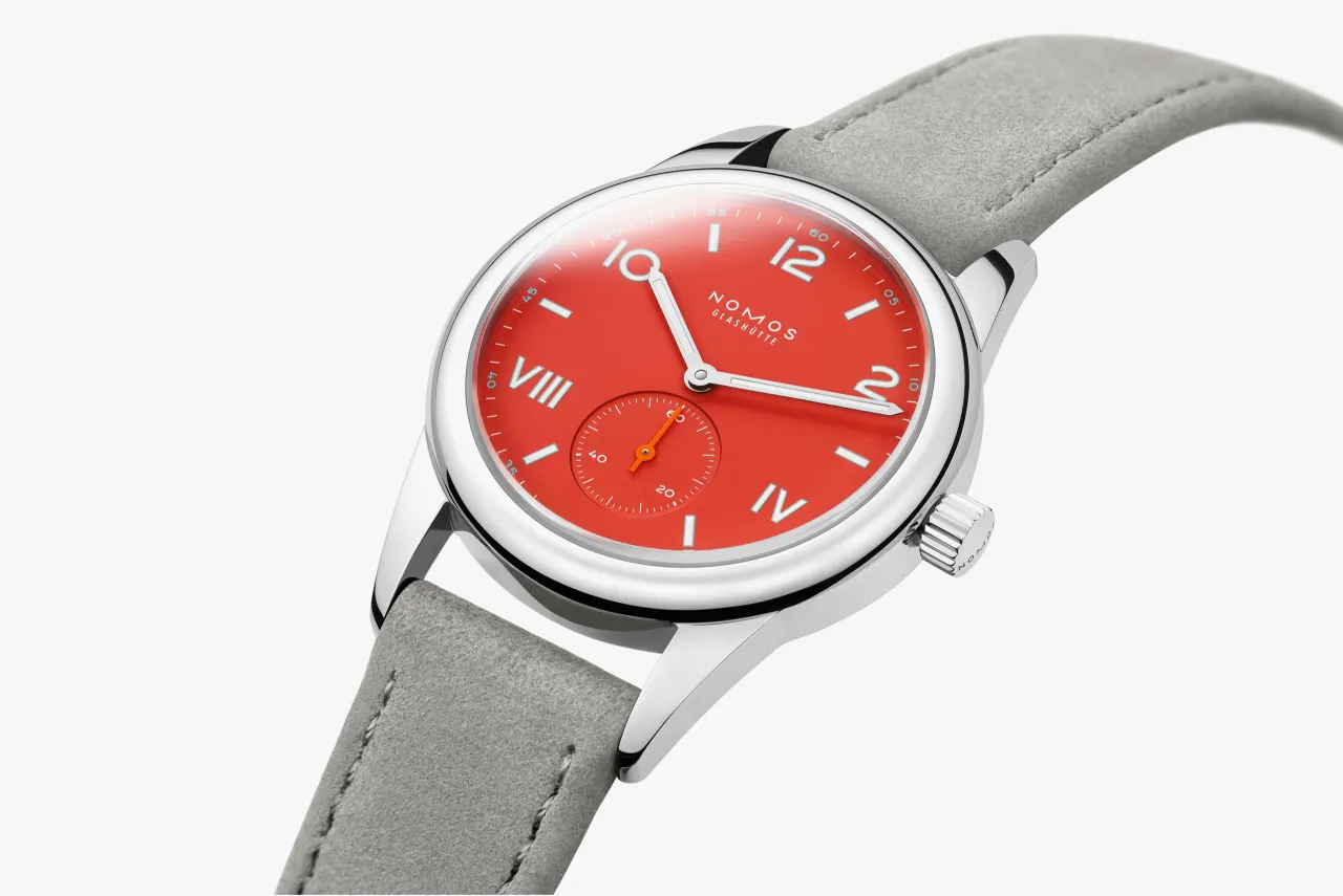 NOMOS Club Campus Nonstop Red Otomatik 716GB detay görseli 2